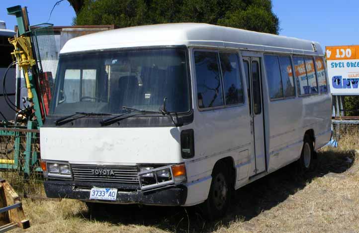 Rockleigh Tours Toyota Coaster 3733AO